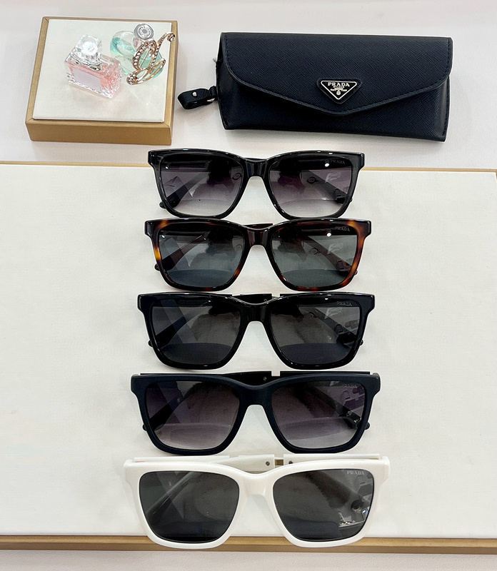 Prada Glasses (154)